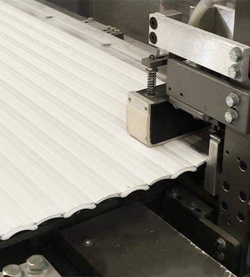 Machine fabrication tablier volet roulant